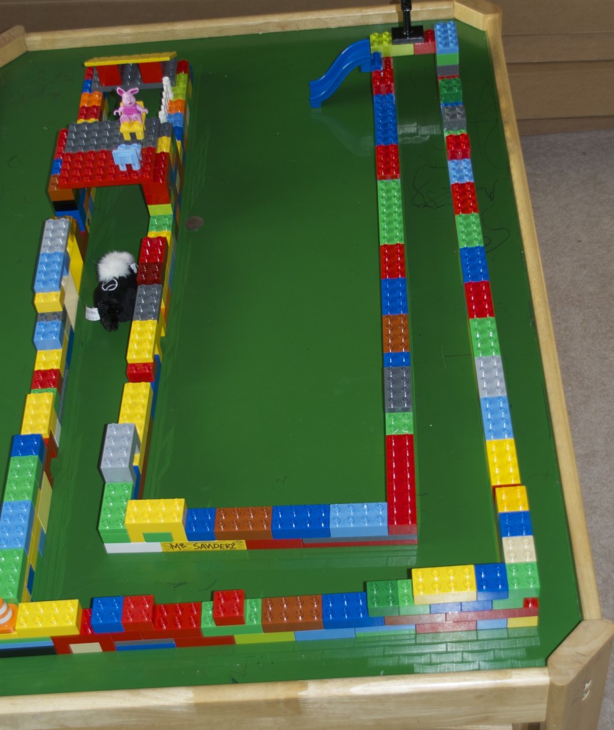 DUPLO track