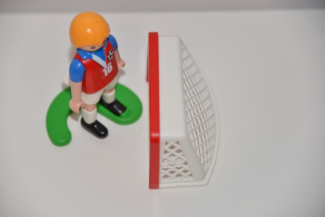 Playmobil Easter egg footballe