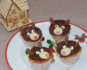 Easy reindeer cakes