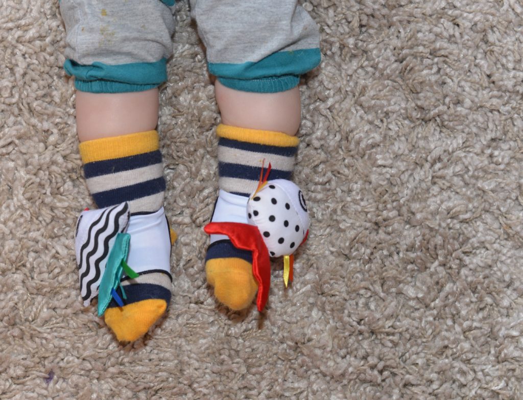 How to Keep Baby Socks on  