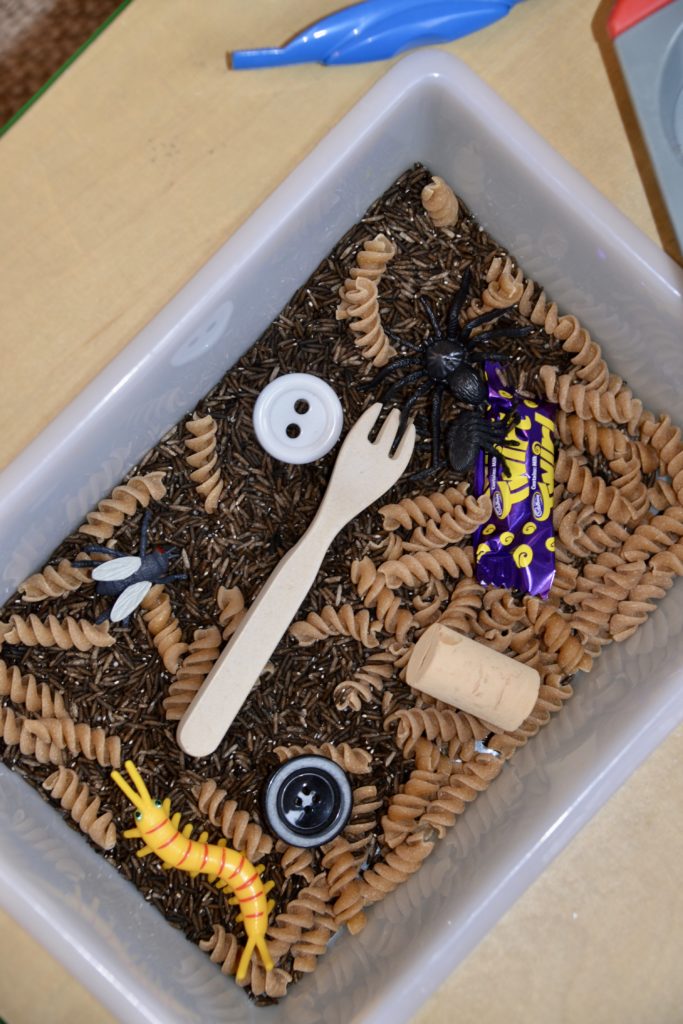 Superworm sensory tray