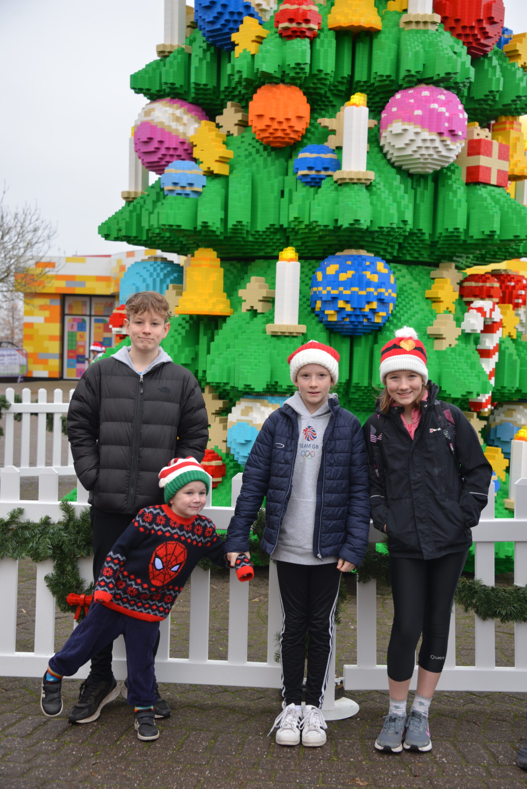 Children under a LEGO tree at Legoland Windsor