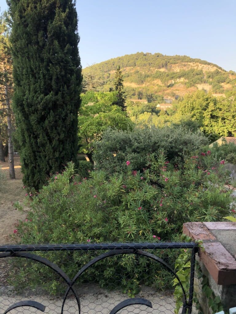 view of the hills of Vaison