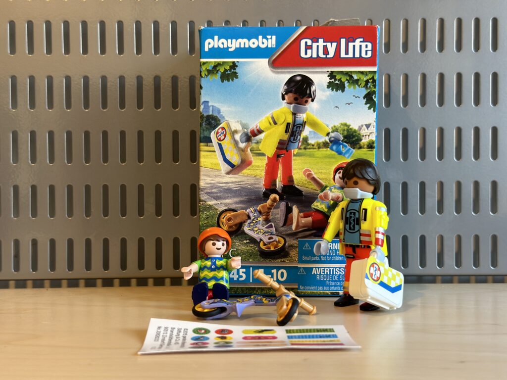 Playmobil paramedic set