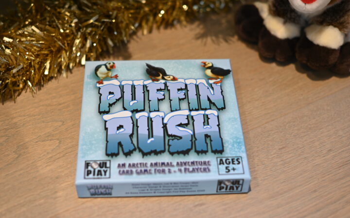 Puffin Rush Family Card Game